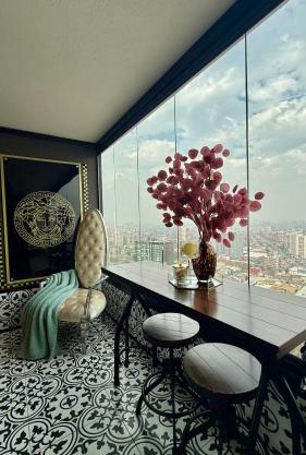 Depto frente al metro Irarrazaval