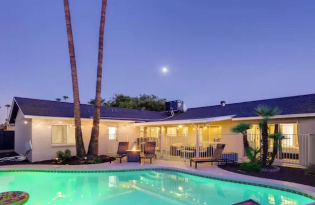 ☀︎Desert Destination HEATED Poolside Escape☀︎Near ASU♆