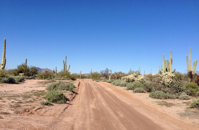 Desert House. Secluded, Yet Near Everything.