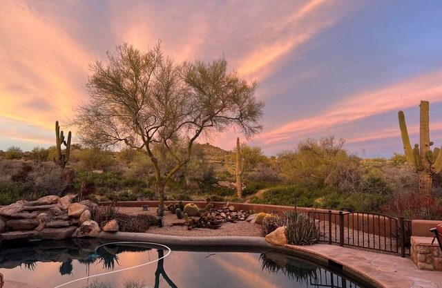 Desert living with gourmet kitchen, pool, spa, and separate casita!