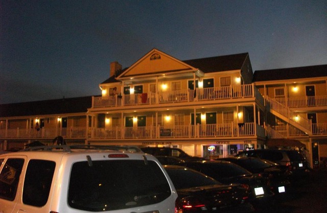 Desert Palm Inn Motel