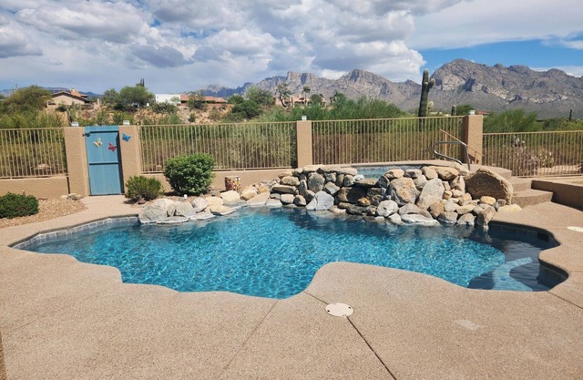 Desert Skies Hideaway - Oro Valley Gem!