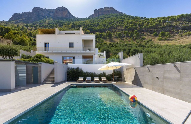 Design villa with private pool & sea-view terraces
