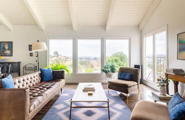 Designer Hilltop Retreat with Amazing City Views