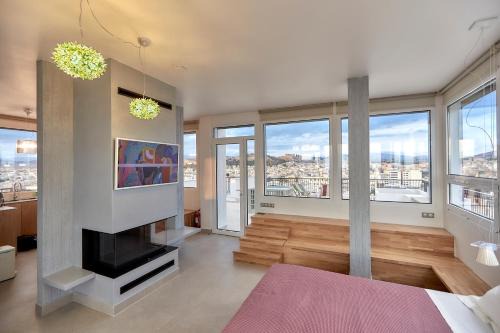 Designer Penthouse Acropolis 360 Private Terrace