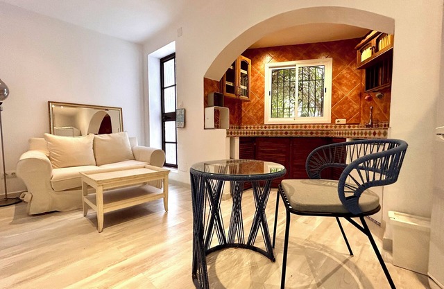Detached apartment with sea views in a private estate
