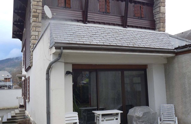 Detached house (14 persons) in the center of Saint-Lary, entirely renovated