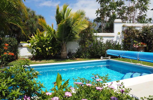 Detached, quietly situated villa on the edge of Puerto with private pool.