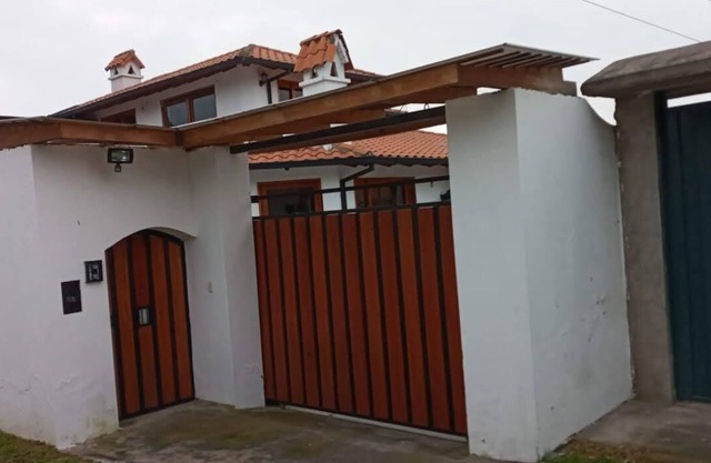Detached villa, ideal for families or friends