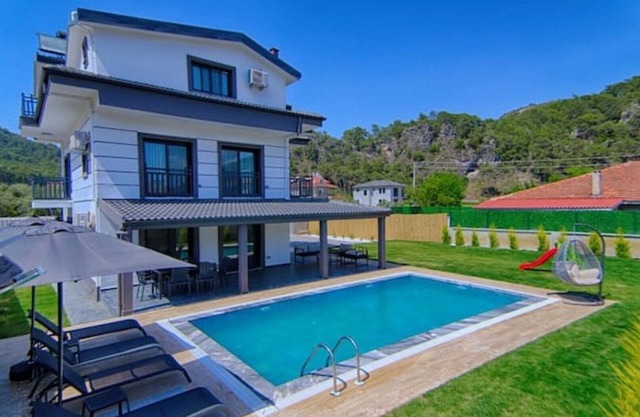 Detached Villa with Private Pool in Göcek İnlice