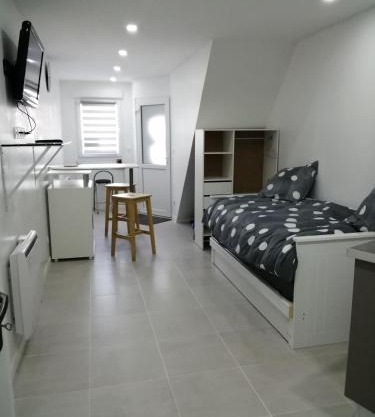 Deux studios centre village Loft ou cosy Studio-Cosy