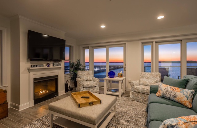 Dewey Beach Condo Direct BAYFRONT 3BR Sleeps 8 w/Parking