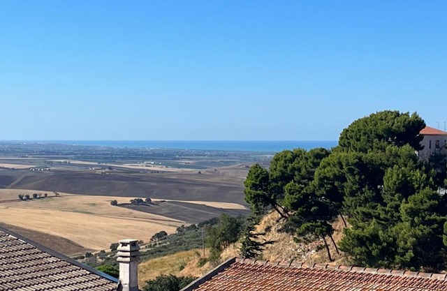 Dimora dei Poli Ferrero - Spaziosa casa indipendente, vista mare, in centro su corso Garibaldi