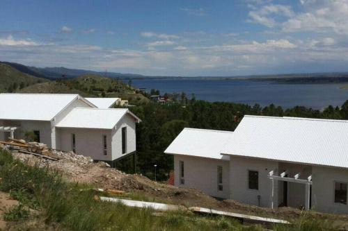 Dique Los Molinos Exclusiva casa vista al lago