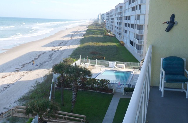 Direct Oceanfront. 5th Floor End Unit With Panoramic View Feels Like Paradise!