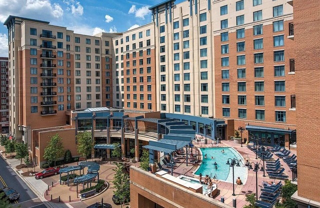 Discover the Perfect Family Getaway at Wyndham National Harbor – 2 Bedroom Dlx