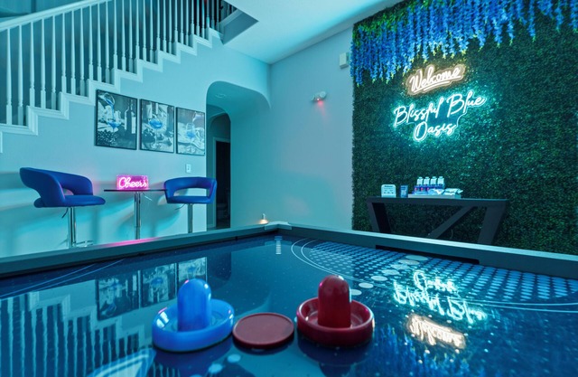 Disney-Area 5BR Home 2 Master Suites Private Pool, Spa, Game Room & Movie Room