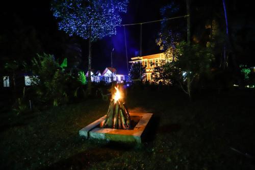 DJ River Meadows Resort