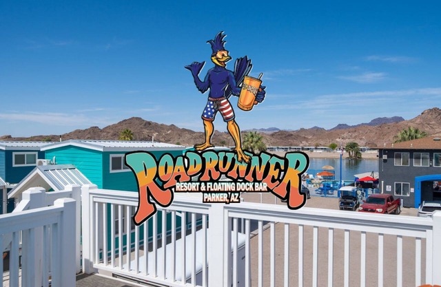 Dock Holiday, River Views at Roadrunner Resort