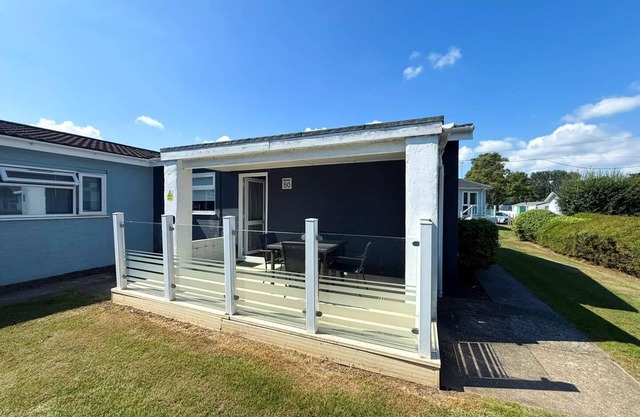 Dog friendly chalet with outdoor seating at Broadland Park and Marina ref 12050B