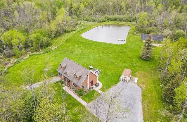 Dog friendly Retreat on 6 Private Acres in the Finger Lakes Region