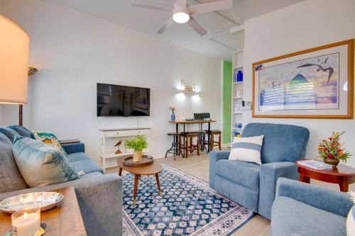 Dogs Welcome, Steps to Beach Cocoa Beach Retreat!