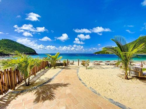 Dolce Riviera, Beach Access, Pool View, 2 Bedrooms