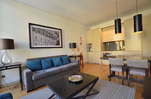 Dom Luis I Prestige Flat 17