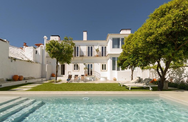 Dona Graca Lisbon Apartments