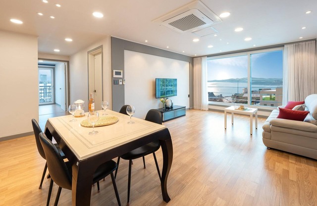 Donghae Hill Stay Pension