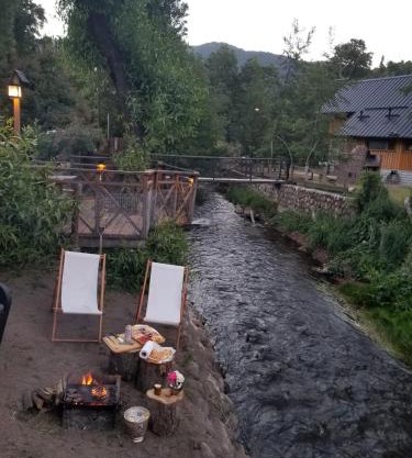 dormi junto al arroyo