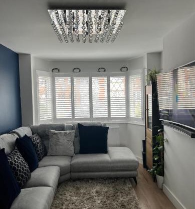 Double Room in Great Barr Near M5 - M6 - Parking - TV Bed-Garden