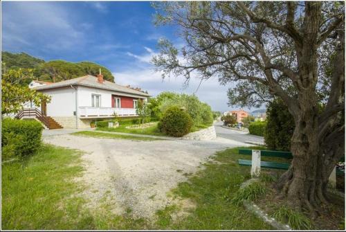 Double Room Kampor 17412b