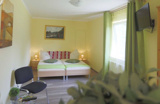 Double Standard 3 - Corners. Inn - Westerwald