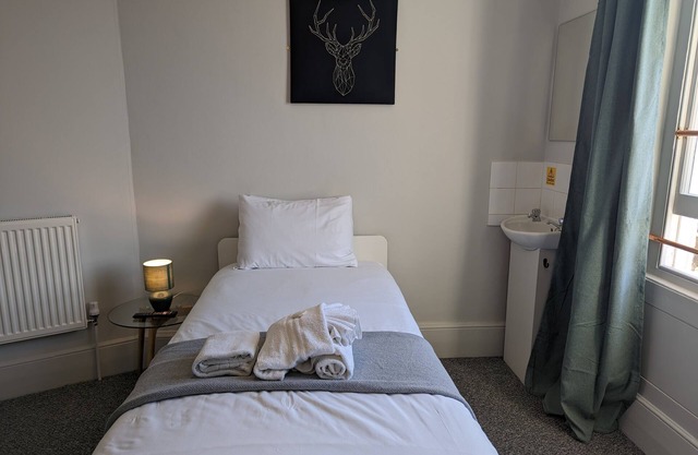 Dover Town Rooms (Single Room 7)