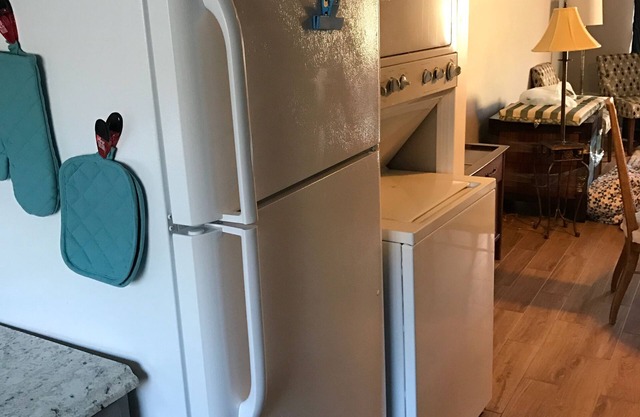 Downtown Walk to everything.