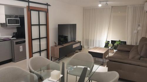 Dpto 1003 Miracielos