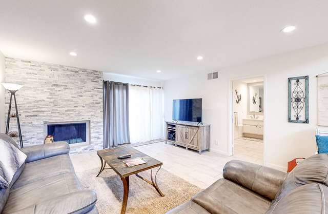 Dreamy Desert Hideaway | Pool, Hot Tub & 2 Patios - Near Dining, Shops & Golf