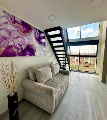 Duplex embajada americana Corferias aeropuerto fiscalía