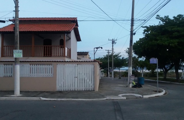 Duplex house in Praia do Forte in Cabo Frio, 4 bedrooms, barbecue, Wi-Fi, SKY