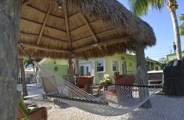 DUPLEX IN DUCK KEY, 2 Bedroom/2 Bath w/40' Dock, Trailer Storage Incl.