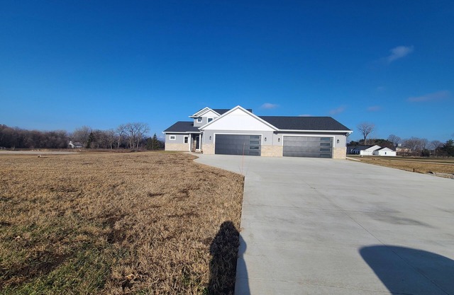 EAA Quiet StayWhole House