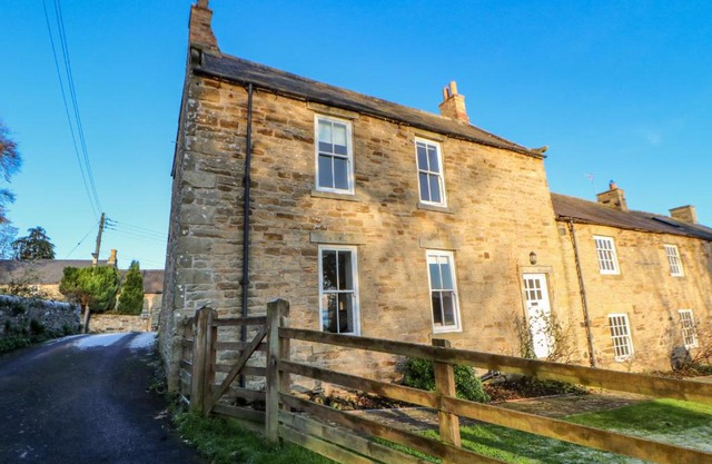 East Farmhouse Cottage