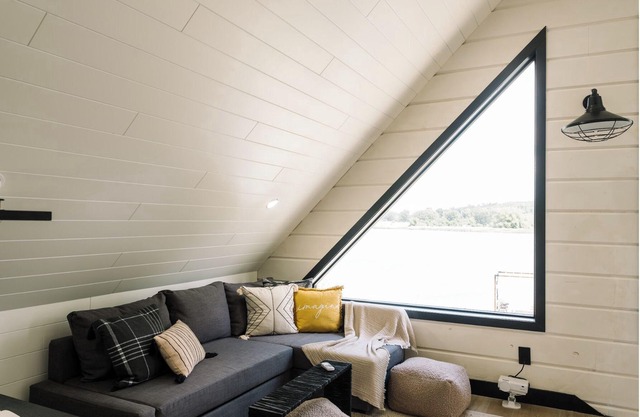 Easy Breezy Riverside Cottage: Cabin 3 from HGTV's Renovation Resort Season 1