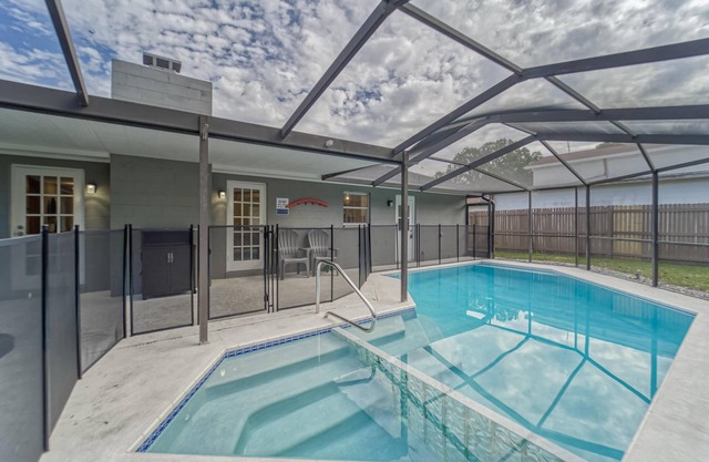 Eclectic Oasis | Pool + Air Hockey | Lake View