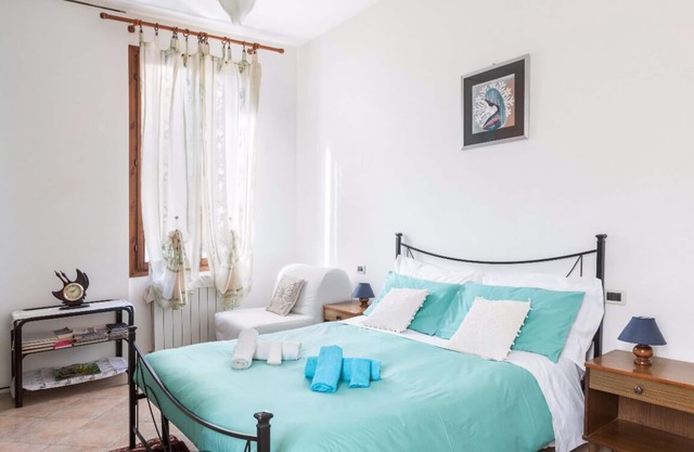 Economic apartment just steps from Venice