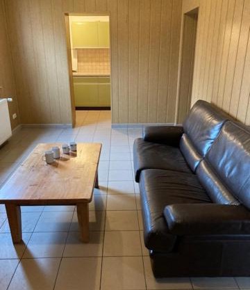 Einfaches grosse geräumiges Wohnung für Monteuren