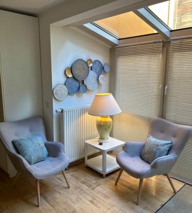 Einliegerwohnung mit Wintergarten (EG)