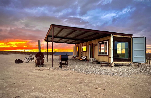 El Coyote Terlingua - Red Bluff
