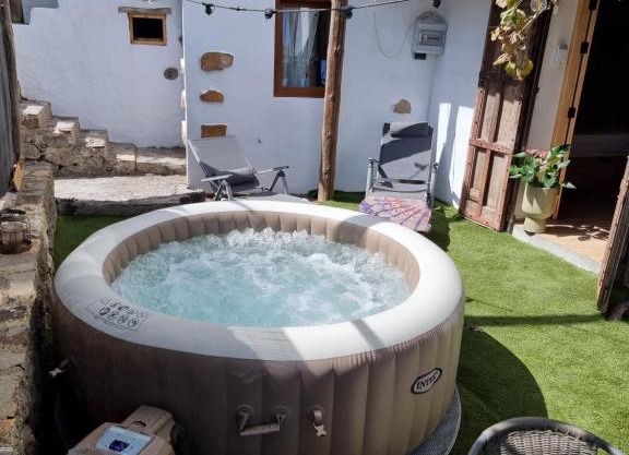 El Nido Fuente Hervera. Precioso Loft con Bañera de Hidromasaje